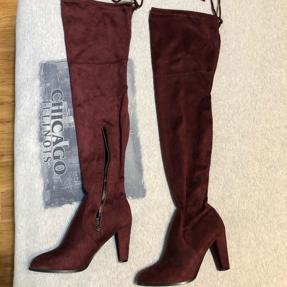 Over the knee suede boots - Picture 2 of 7